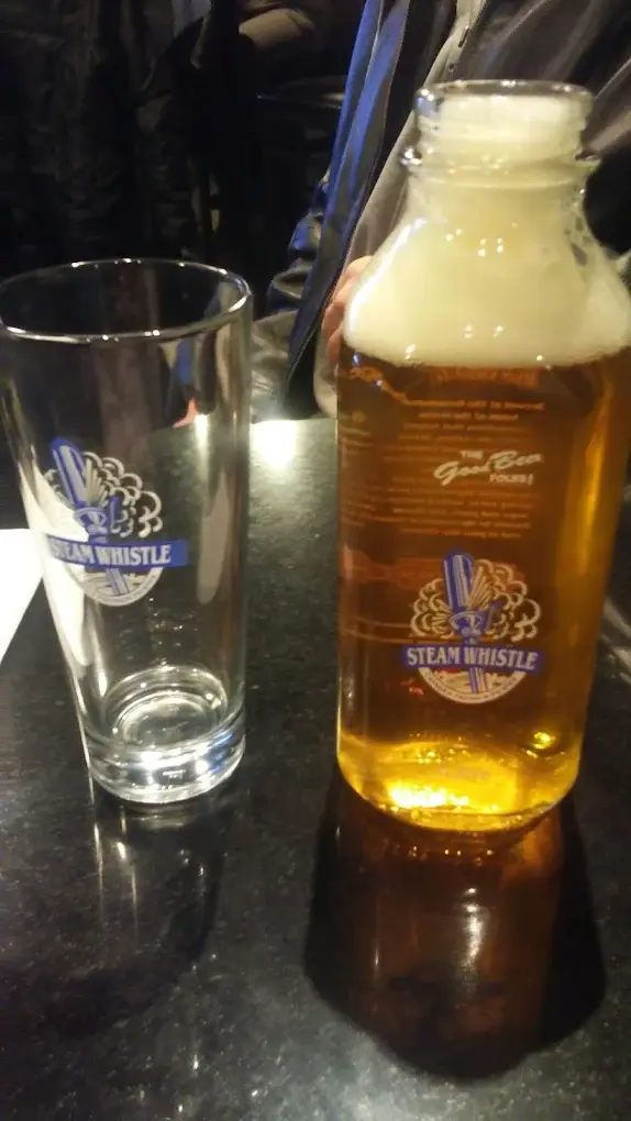 Mediterranean Pizza - Family restaurant in St. Albert, AB